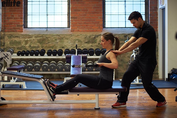 DÉCOUVREZ L'ENTRAÎNEMENT PERSONNEL À DOMICILE